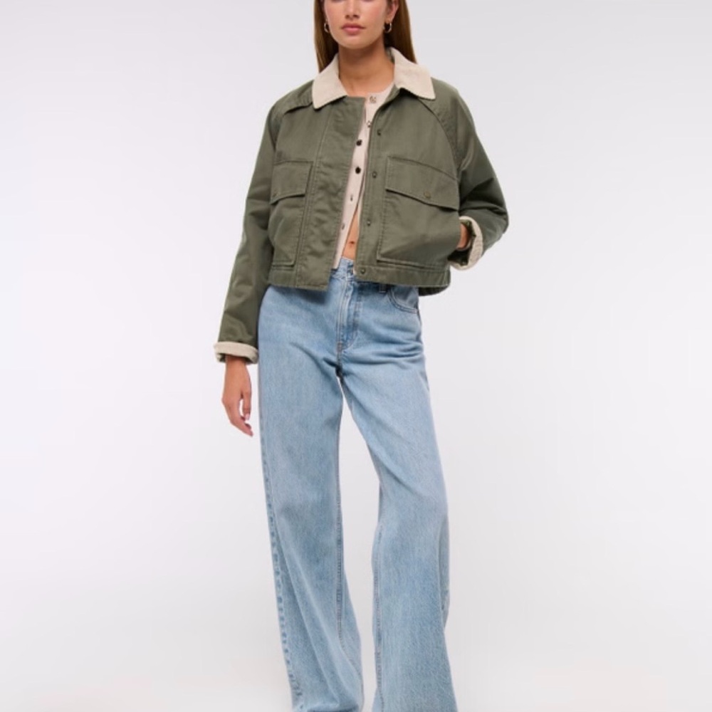NWT Abercrombie & Fitch Short Waxed Chore Jacket - Picture 3 of 6